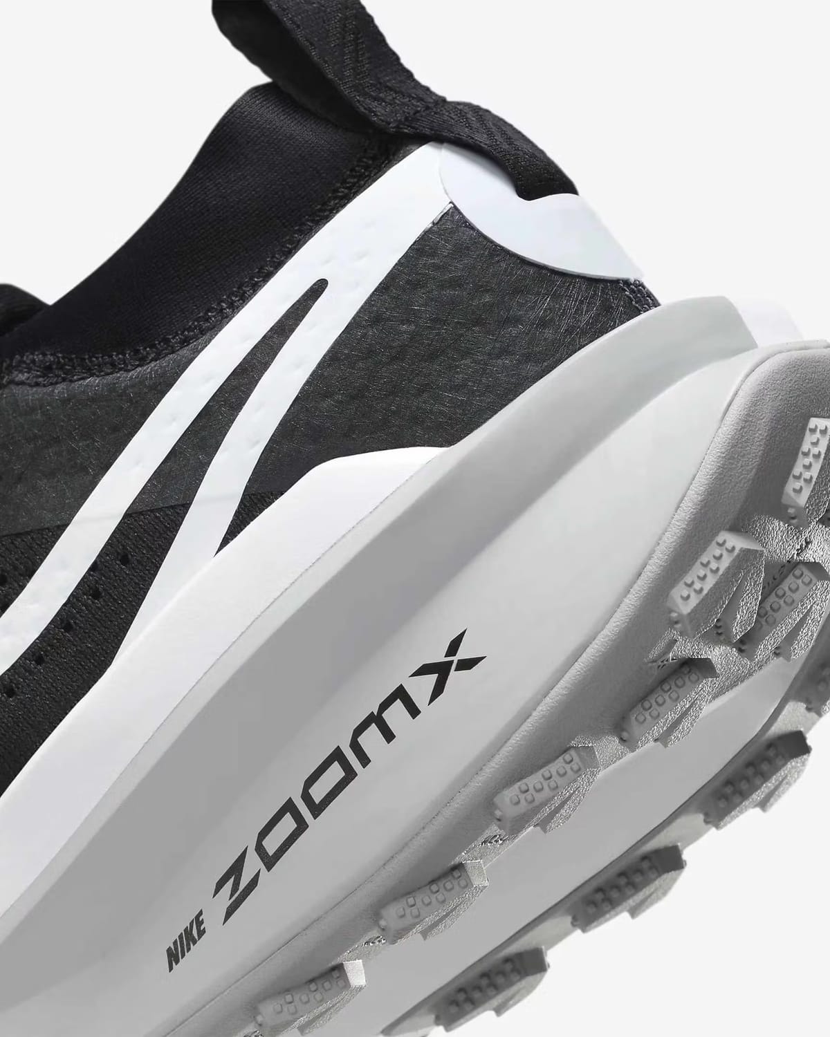 sacai x Nike Zegamadome