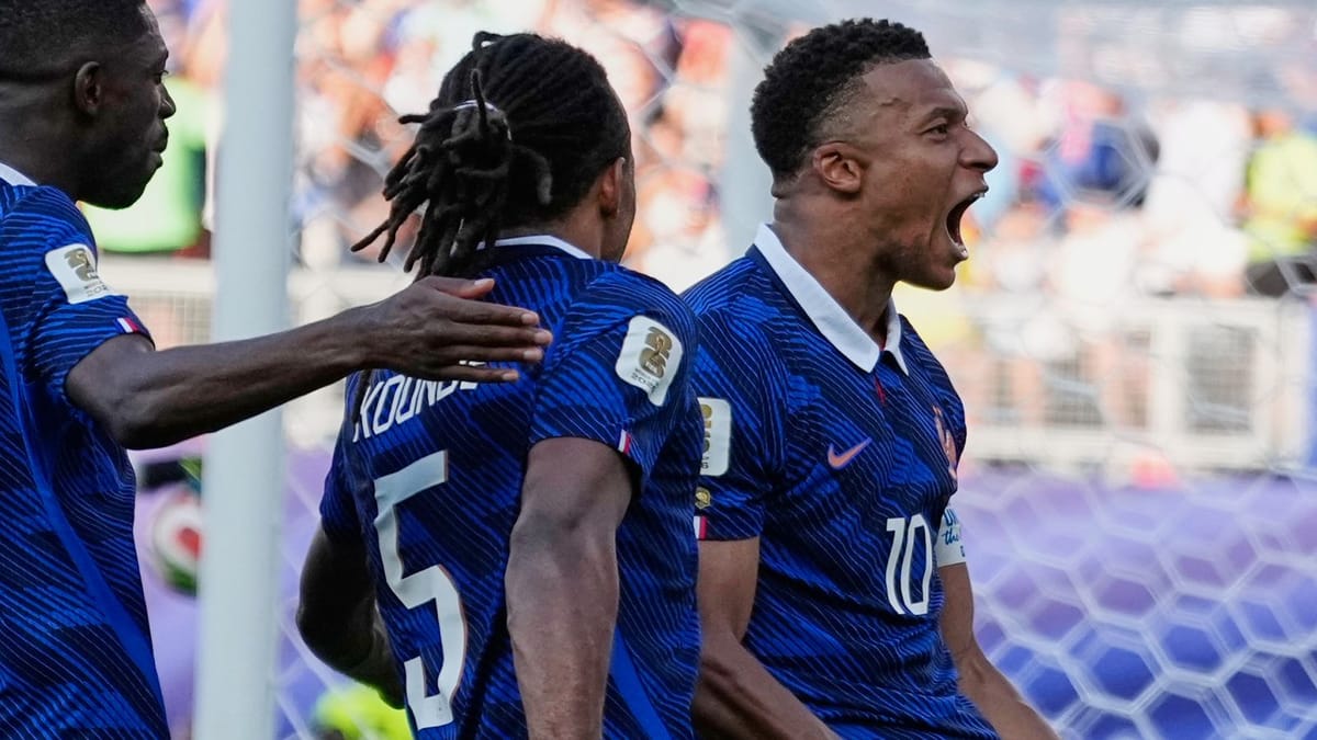 Kylian Mbappé's Penalty Beats Paraguay 1-0, France Advance to Quarterfinals