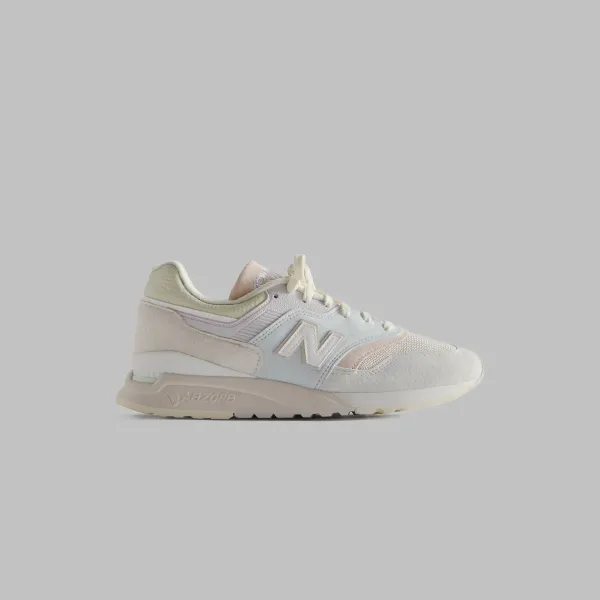 Ronnie Fieg & New Balance Made in USA 997.5
