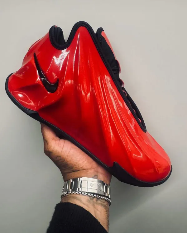 Nike GT Future "Bred" – First Look at the Holiday 2025 Drop with Performance Details