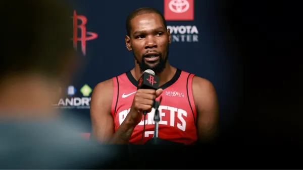 Kevin Durant Plans to Sign Contract Extension with Rockets, Sees Himself in Houston Long-Term