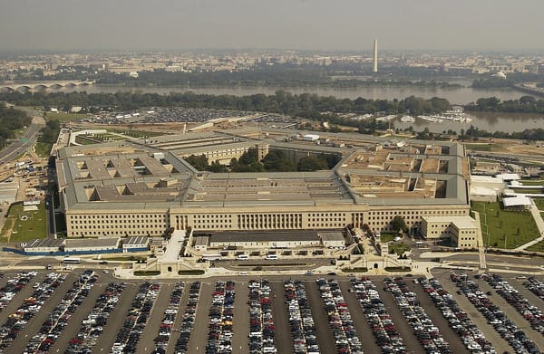 Pentagon in Talks to Lend Fluidstack $5 Billion for Data Center Supply Chain
